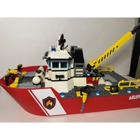Lego City Fire Boat #60109 with 2 instruction manuals