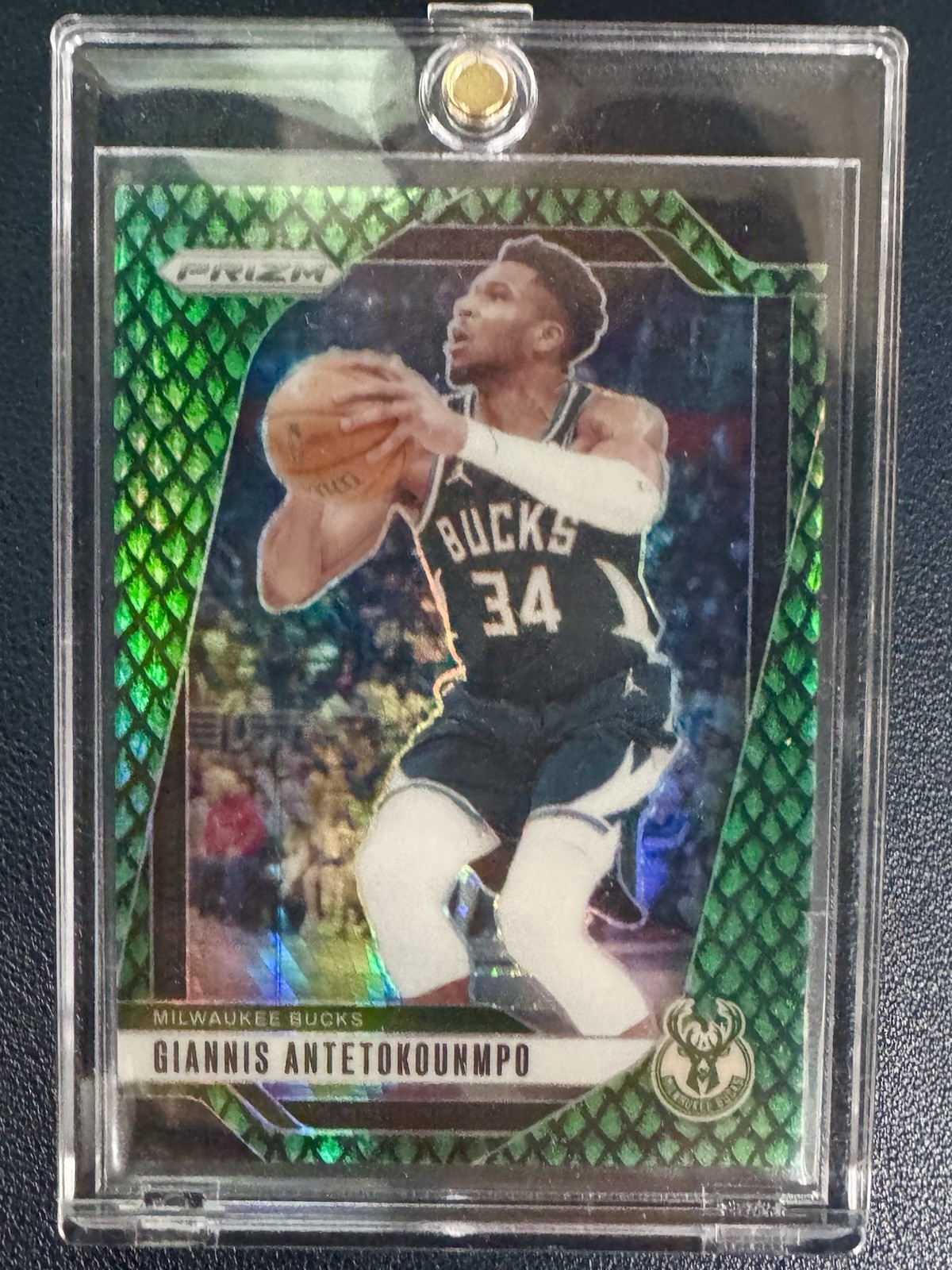 2024 Panini Prizm Giannis Antetokounmpo Dragon Scale /48 Color Match #85