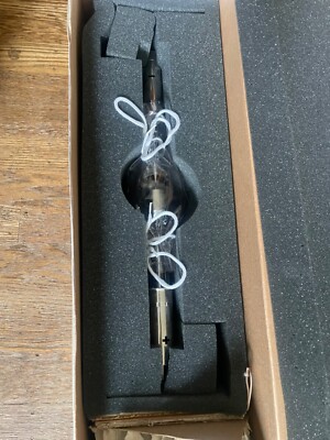 PKI short arc lamp. model: XM4000HTP * NEW.  Replace Christie-LTI-OSRAM-Yumex 