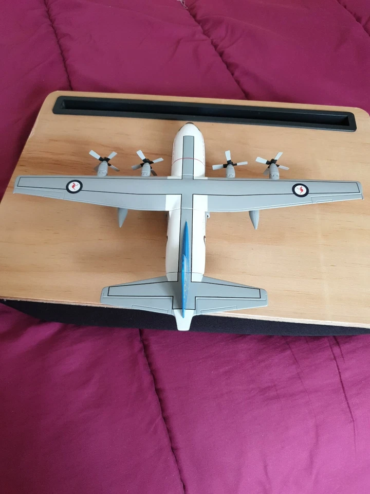 LOCKHEED C-130E HERCULES ROYAL AUSTRALIAN AIR FORCE 37 SQN. - 1993 1/144 CORGI - Photo 4/4