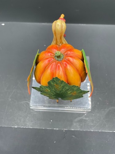 Metal Turkey Figurine Pumpkin Squash Grape and Oak Leaf Body Fall Thanksgiving - Picture 5 of 7