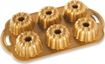 Nordic Ware NW 86277 Backform Kuchenform Gold Backform