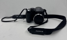 Fujifilm Finepix S5700 Digital Camera 7.1mp 10x Turns on works screen issue
