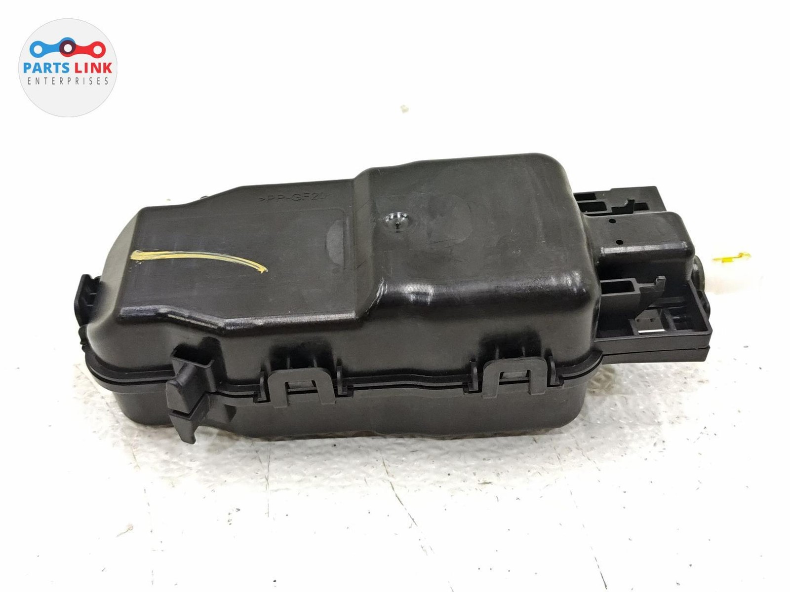 Bentley Bentayga Speed 2017-2020 Front Left Air pump
