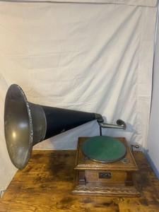 Victor Phonograph | eBay