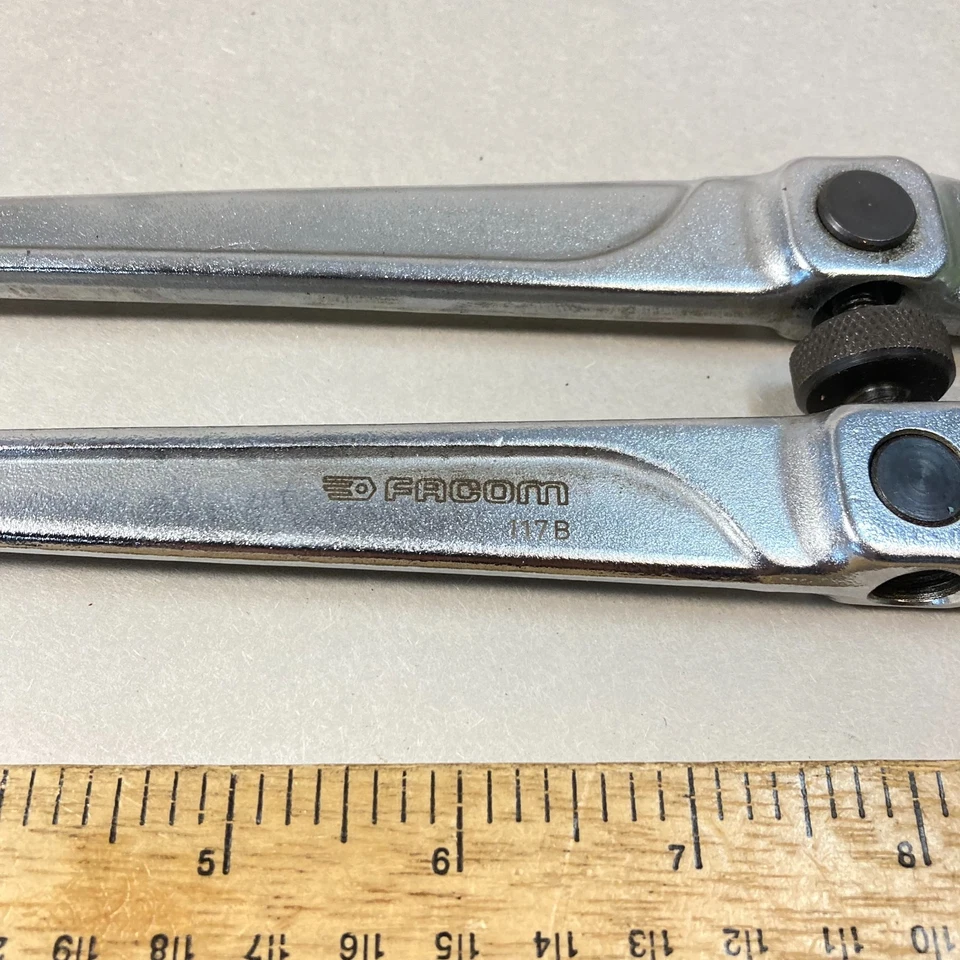 Llave inglesa ajustable Facom 2 tamaños de pasador reversible #117B EE. UU. Foto 2 de 4