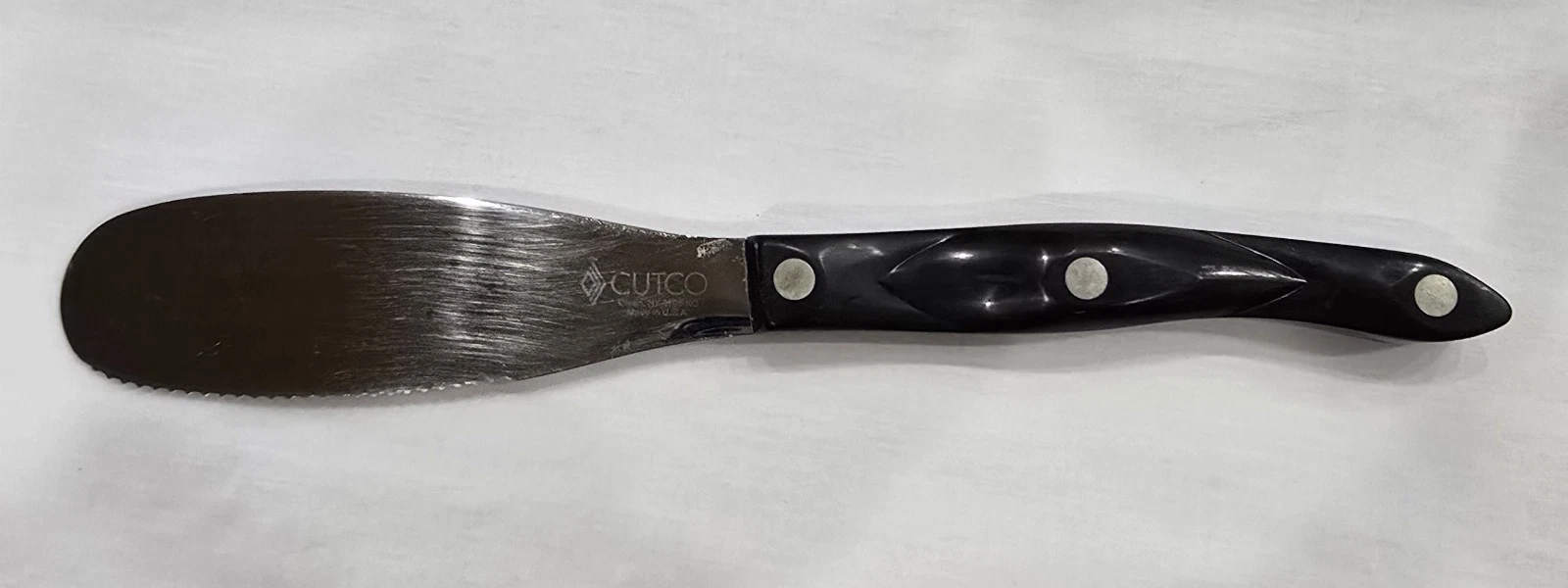 Cutco Spatula Spreader #1768 KC Classic Black Handle Serrated Edge Made in USA