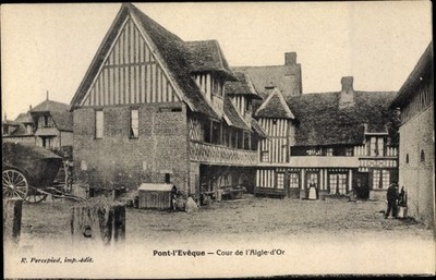 Ak Pont l'Évêque Calvados, Cour de l´Aigle d´Or - 2662035