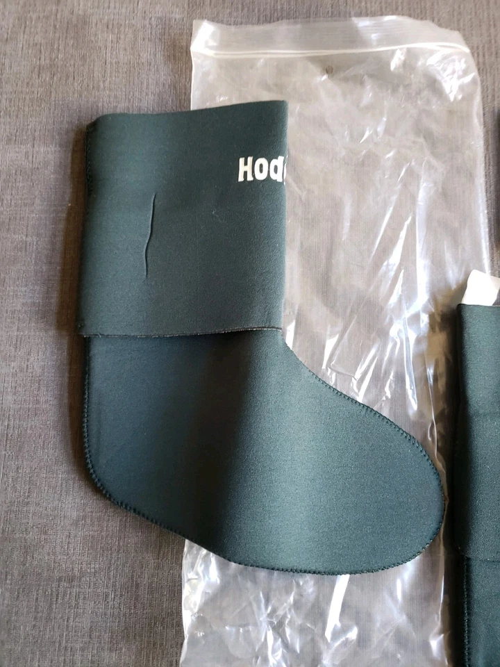 Hodgman Fishing Neoprene Nylon Neosock Wading Booties, Size Medium, Vintage - Image 3 of 4