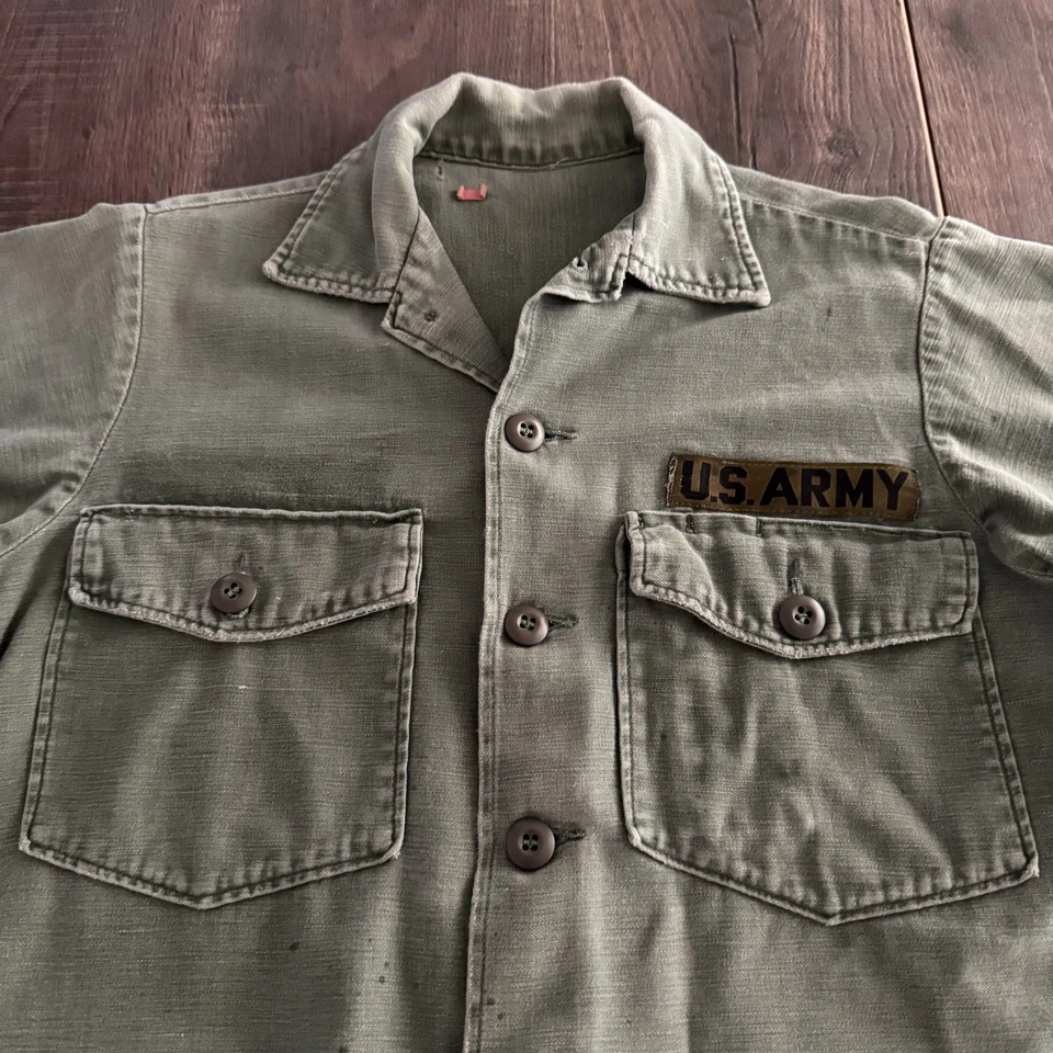 De Colección Ejército de Estados Unidos Militar OD Camisa de Campo Chaqueta 19 X 26 Algodón Chaqueta Verde Oliva Foto 2 de 4