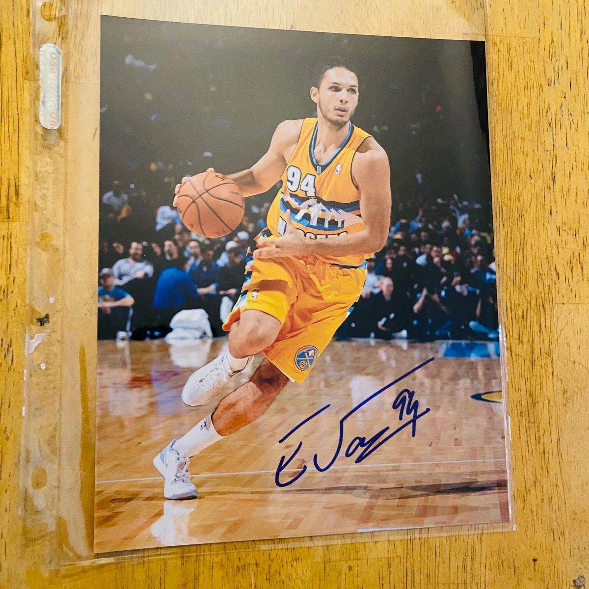 直筆サイン入り写真 エバン・フォーニエ オーランド・マジック SA鑑定済 オーランド・マジック グッズ | NBA公式オンラインストア 芸術写真