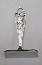 Vintage Little Boy Blue Sterling (Watson) Food Pusher Crown, W & Lion Mark 12 Gr