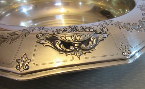 Antiguo cuenco de plata esterlina Gorham Durgin borde floral perforado prensado 9" 351 g - Imagen 3 de 9
