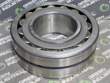 NEW SKF 22318CC/C3 Spherical Roller Bearing 90mm Bore 190mm O.D. 64mm W Rusty