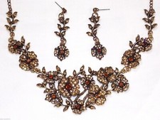 Glamorous Gold Brown Crystals Flower Necklace and Earring Set
