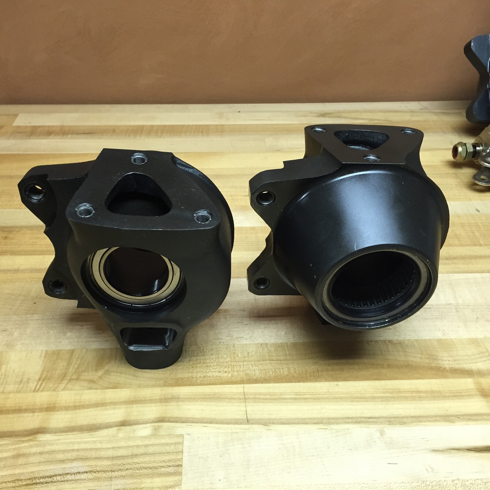 McLaren, Lola, Eagle, Lotus, Brabham, March ball joint.