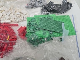 Lego Creator 5891 Apple Tree House 3 in 1 Build Set Incomplete