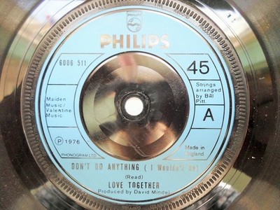 Love Together Don't Do AnythingLove Together 7'' Philips 6006511 EX 1976