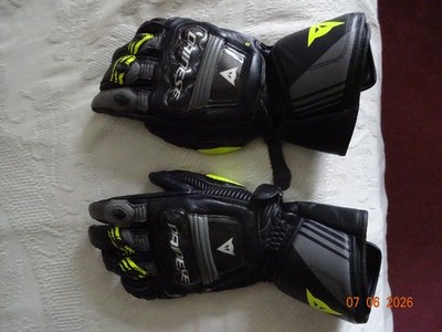 Dainese Druid 4 gloves