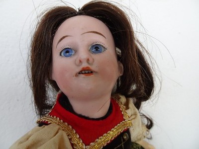 9'' Armand Marseille Puppe,Germany,Biskuitkopf,Kompokörper,Zähne,Orig.Dirndl Kleid