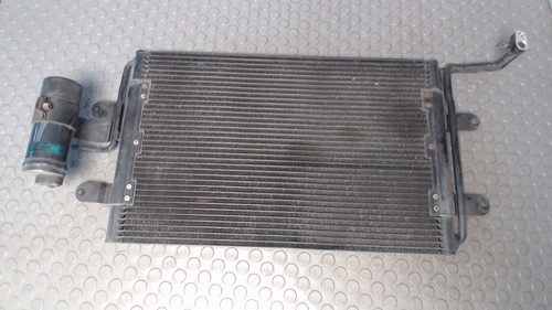 Kondensator Klimaanlage VW Golf 1.6 1 J 1J0820411B 12 Monate Garantie