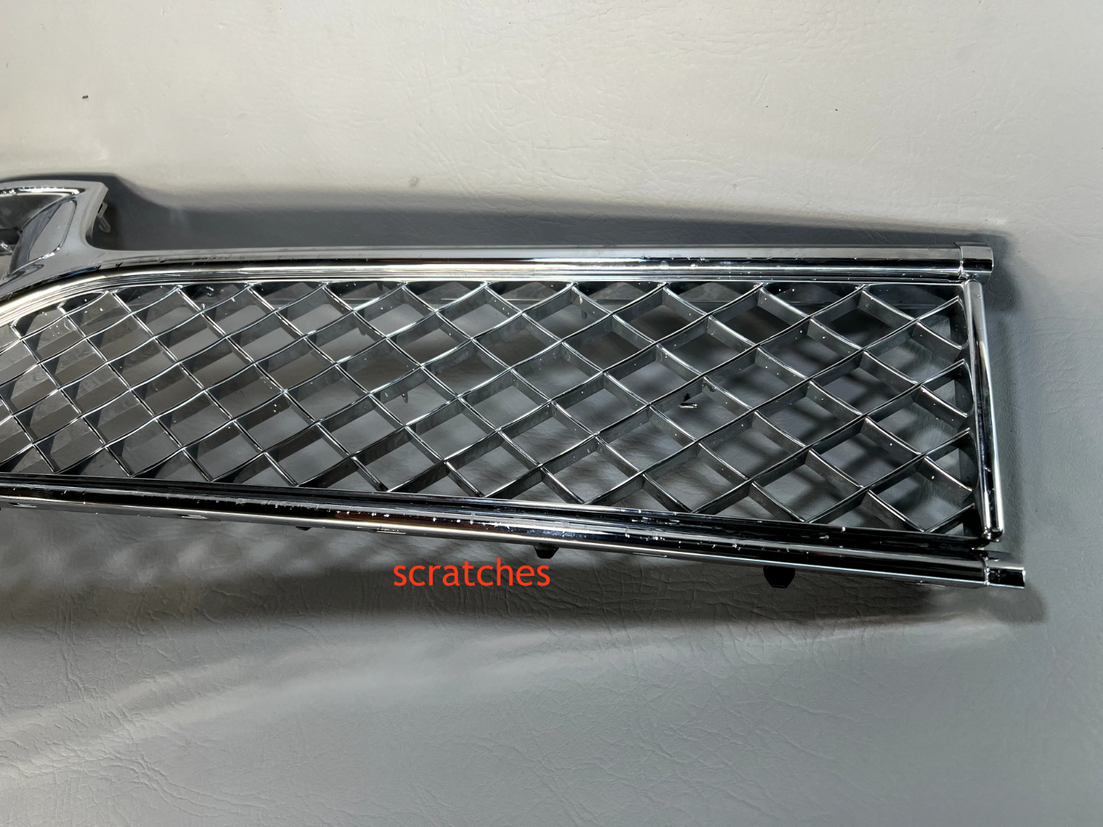 Right Front Bumper Lower Grille 2020-2023 Bentley Flying Spur 3SE807684 Chrome