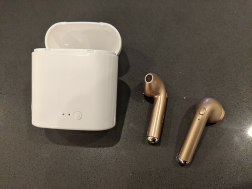 Wireless headphones gold with charging station - 第 1/6 張圖片