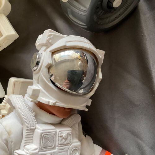 Vintage Action Man Moon Raker Space Explorer & Astronaut Figure Hasbro 1997 GC - Picture 10 of 13