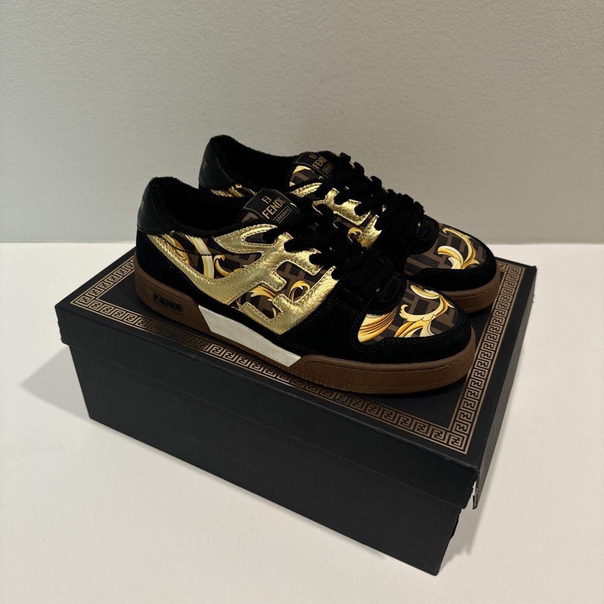 Black- Fendi X Versace SS22 Limited Collab! Fendi match Black- Fendi X Versace SS22 Limited Collab! Fendi match