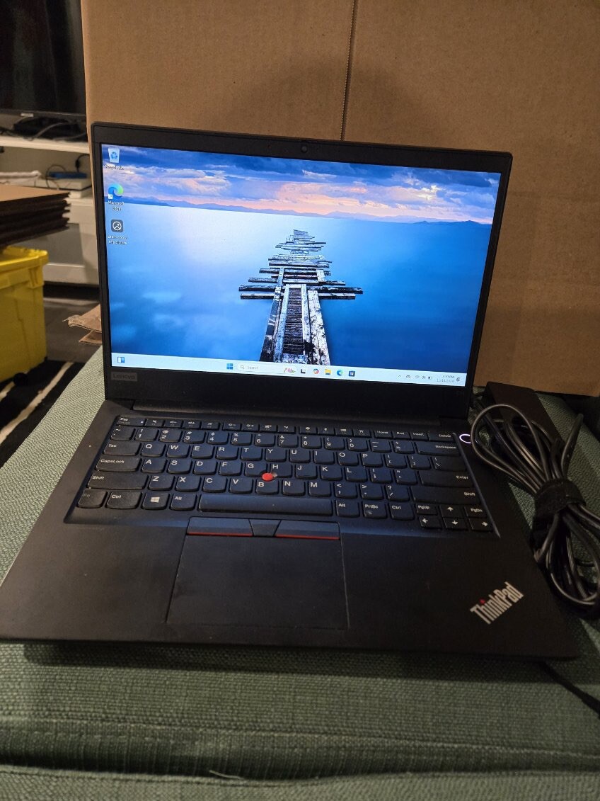 ThinkPad E14 Gen 2・Ryzen 5・8GB・256GB SSD Amazon.com: Lenovo Thinkpad E14 Gen 2 Business Laptop