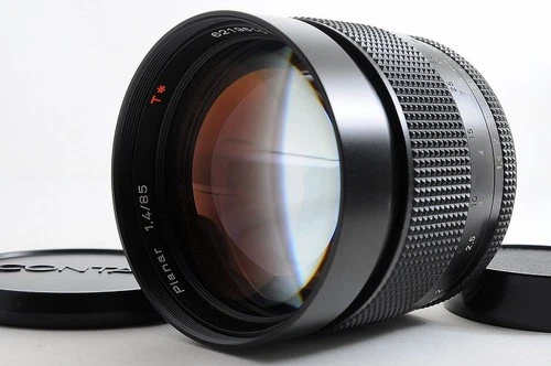 Contax Carl Zeiss Planar 85mm F1.4 T AEG MF Portrait Lens C/Y Mount MINT Japan