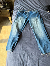 KUT from the Kloth Women's Blue Light Wash Distressed Straight Jeans Size 16