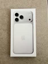 Apple iPhone 17 Pro Max - 256 GB - Silver (Unlocked) - With Extras