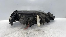 Feu avant (phare) Toyota AVENSIS