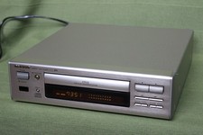 ONKYO C-711  CD-Player     *** 1 Jahr Gewähr...