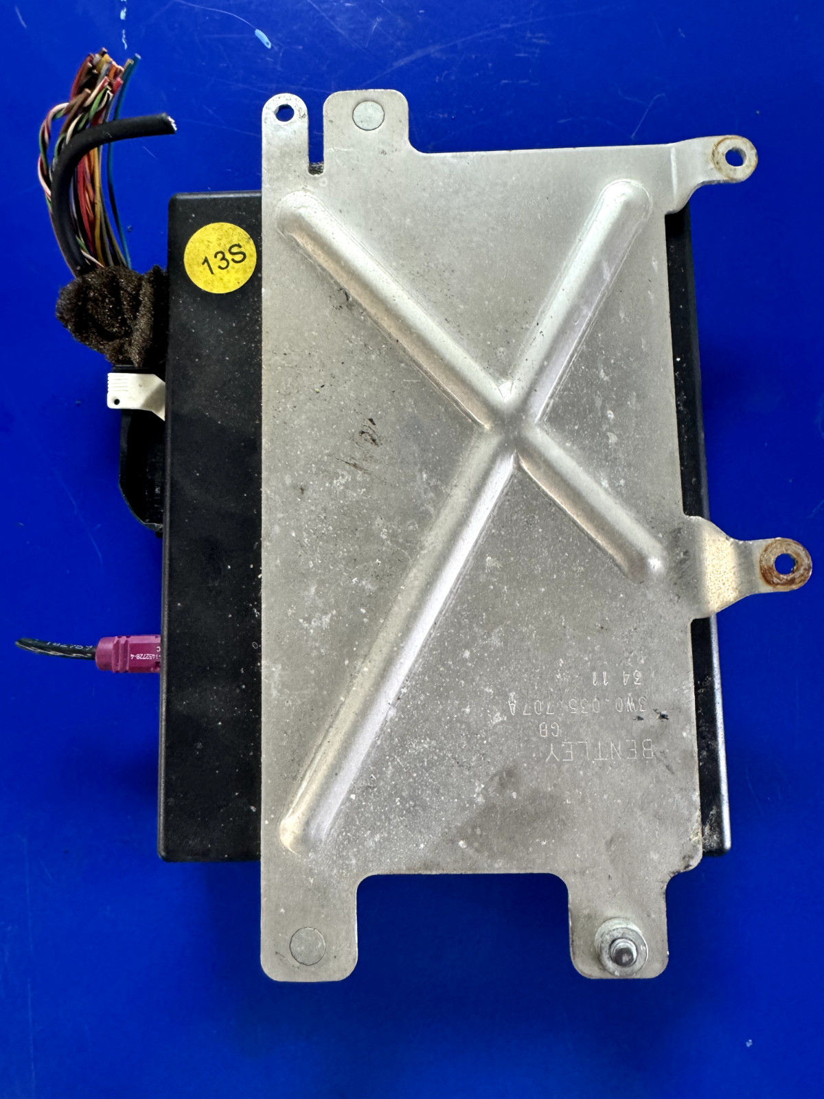 BENTLEY CONTINENTAL GT II LIFT  PHONE BLUETOOTH MODULE CONTROL UNIT 3D0035730A