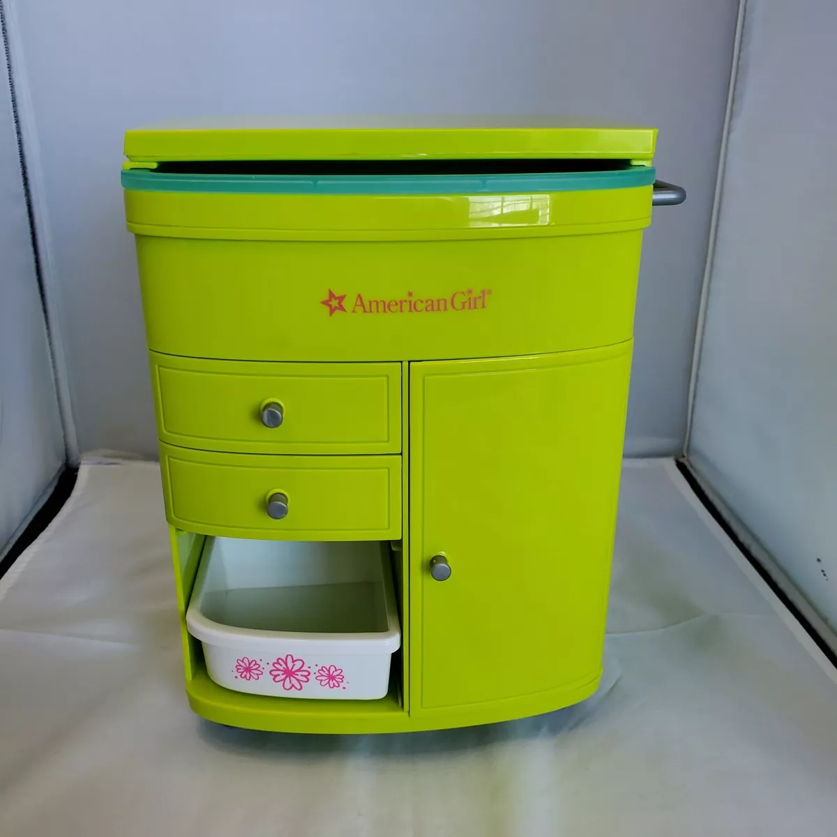 American Girl Truly Green Hairstyling Caddy Doll Hair Salon