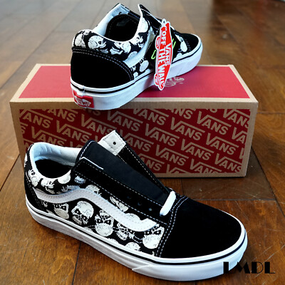 NIB Vans Old Skool TM Glow Skulls Mens Womens Shoes Rare Small 