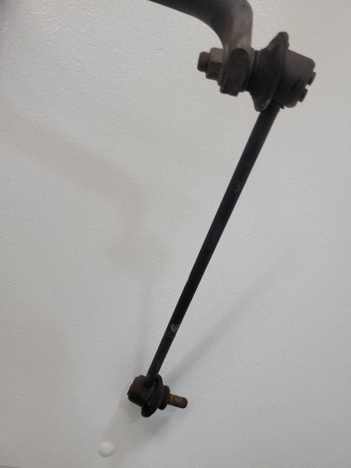 2016-2017 MAZDA 6 Front Stabilizer Bar GMD934151A 16-17 - Изображение 2 из 4