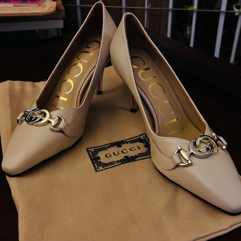 Gucci Women’s  Zumi Nude 4 Inch Pumps Size 36 - Image 2 of 4