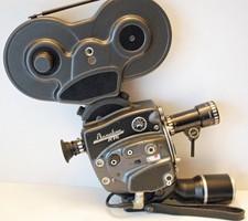 CAMERA " BEAULIEU " - type " R 16 S. ELECTRIC "- 1965-16 m/m-TBE- ZOOM +MAGASIN