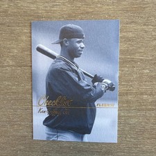 1997 Fleer Checklist  Ken Griffey Jr. #492 Seattle Mariners Card! 