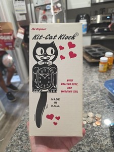 ルシファー、ジャック＆ガス 時計 DISNEY CAT DAY 2026 ルシファー