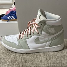 Jordan Air Jordan 1 Retro High Top White Light Green Basketball Sneakers