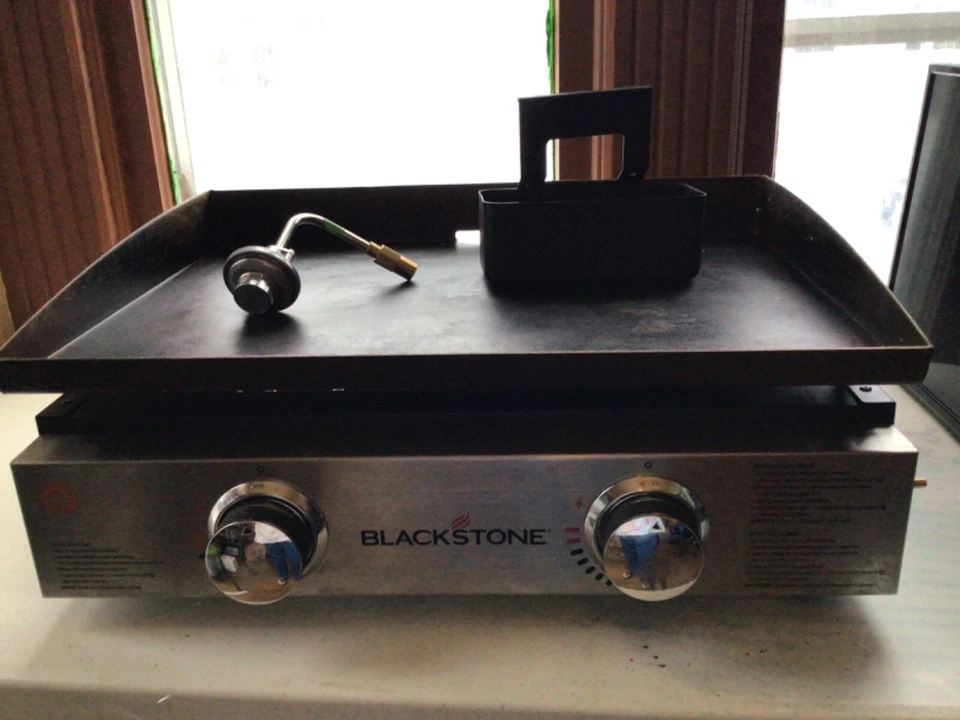 Plancha de 22 pulgadas PIEDRA NEGRA camping al aire libre estufa RV estufa solo local Foto 2 de 4