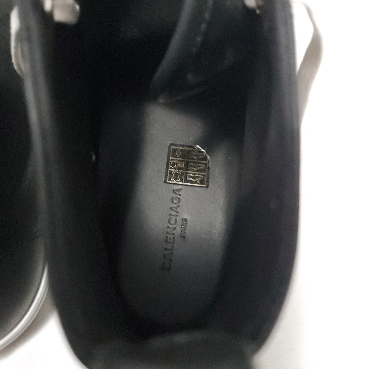 Balenciaga High Top Black Leather Sneakers Men’s Size 38 Balenciaga Arena Men 14 47 Black Leather High Top Sneakers  main image 2
