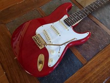 Hohner St-59 Strat Sss Red/gold