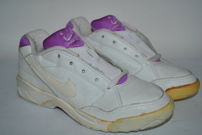 pink nike cross trainers