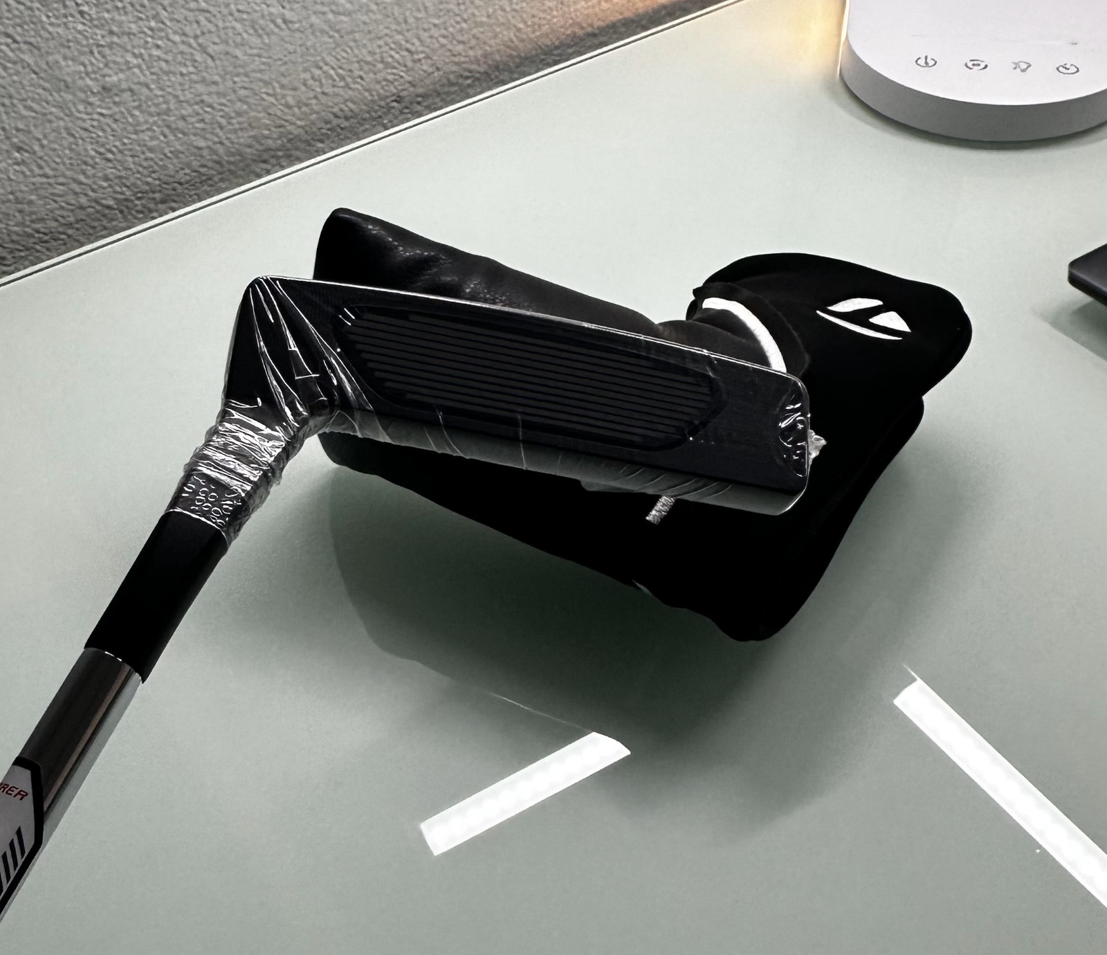 TaylorMade TP Black Collection Balboa 8 Putter – BALBOA #8 – 34 – RIGHT – Golf Clubs