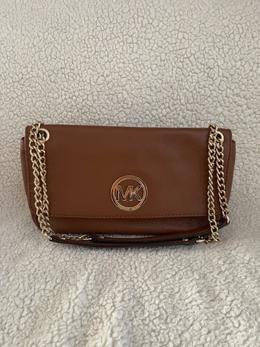 Michael Kors Handtasche Kettenriemen Fulton kleine Schulterklappe Leder braun